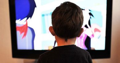 Mengurangi Kebiasaan Anak Menonton Televisi